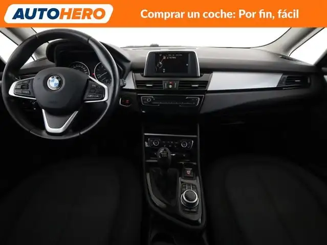 BMW 2 Series view 13