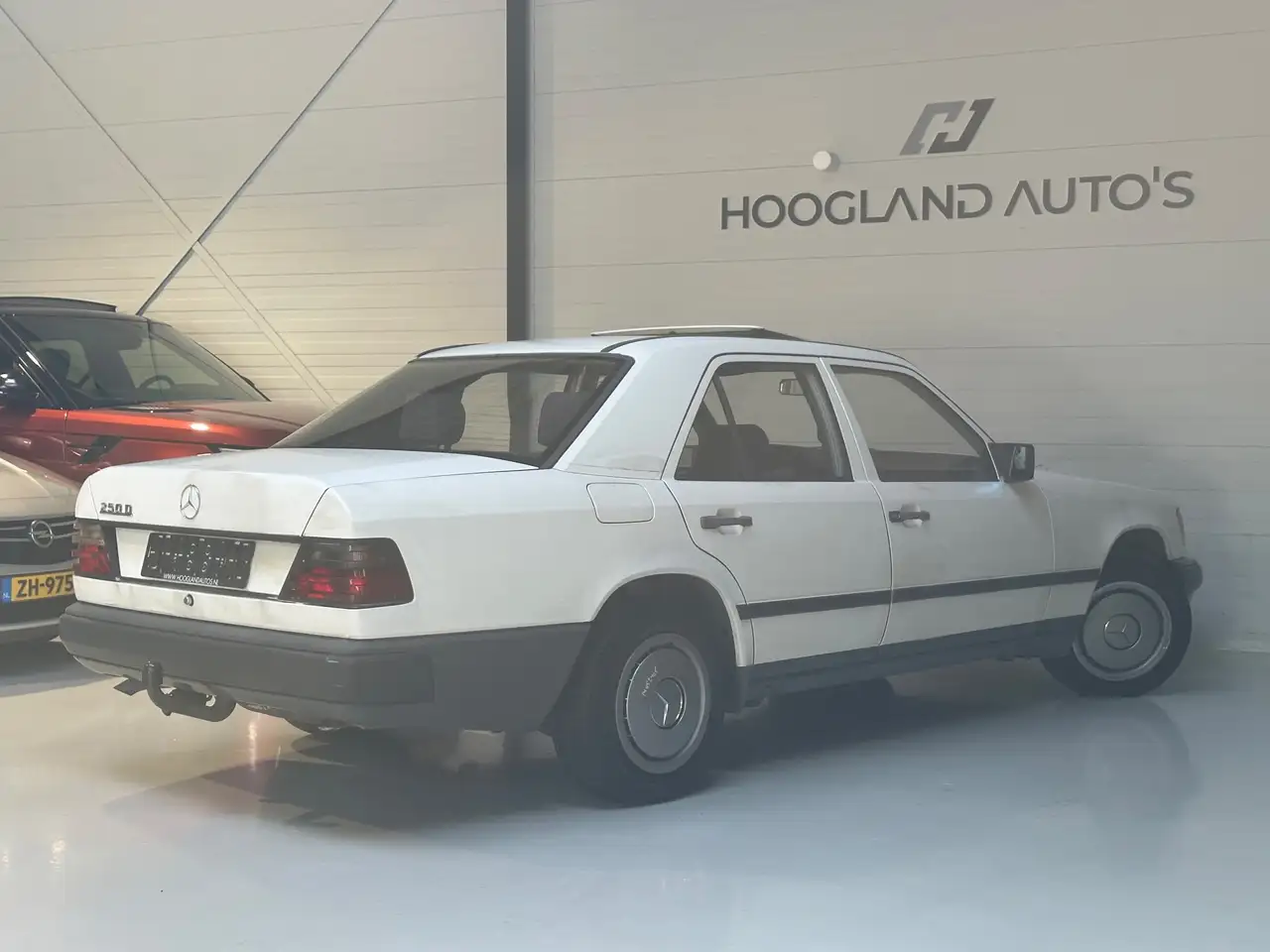 Mercedes-Benz 500 200-500 (W124) 250 D Oldtimer 1985, foto 8