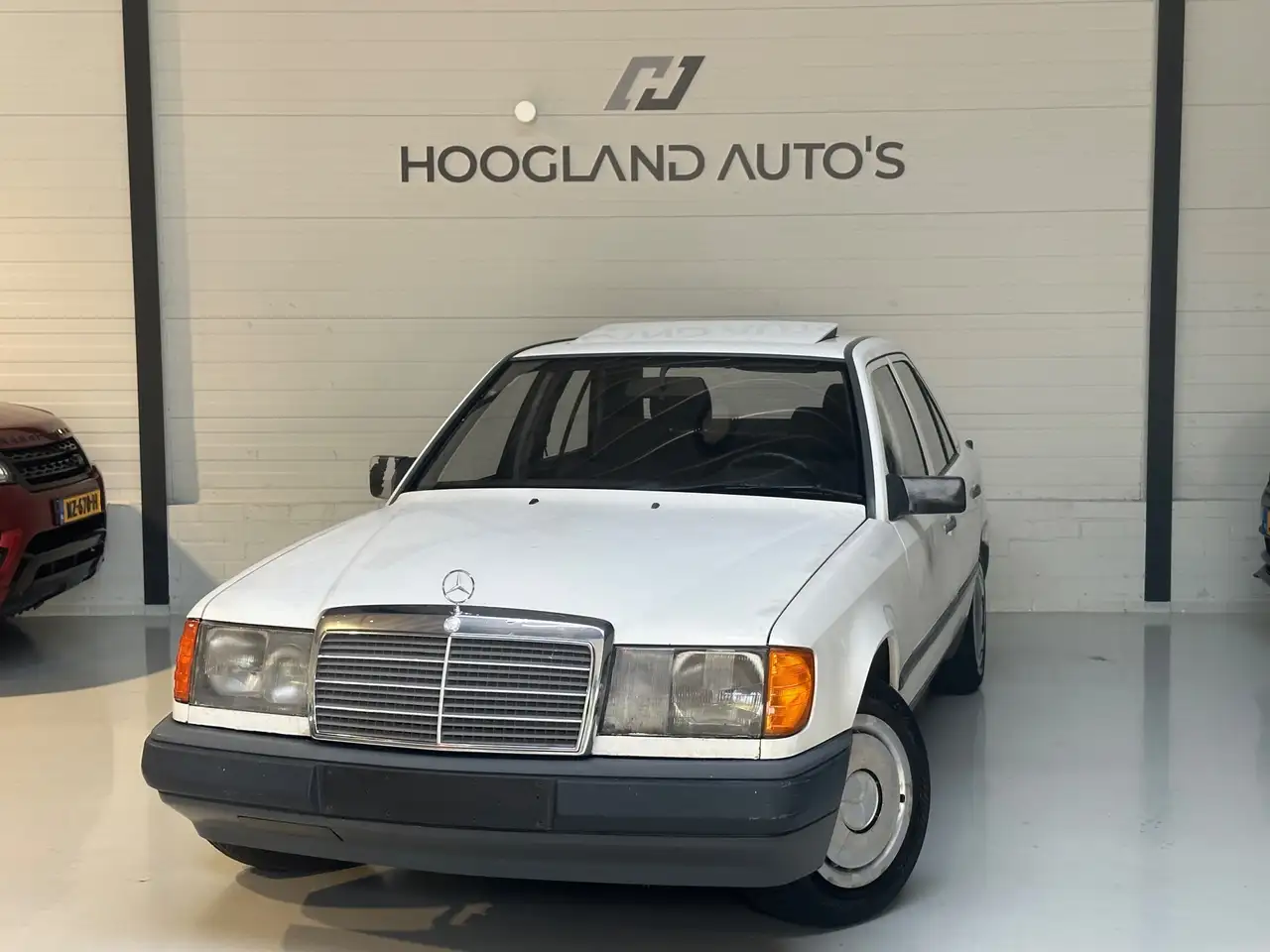 Mercedes-Benz 500 200-500 (W124) 250 D Oldtimer 1985, foto 4