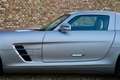 Mercedes-Benz SLS AMG "Designo" In mint condition - only 2800 kilome Gris - thumbnail 39