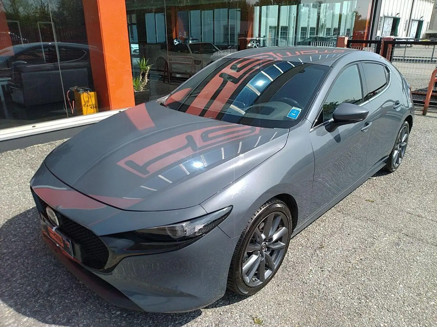 Mazda 3 1.8L Skyactiv-D Exceed Gris - 1