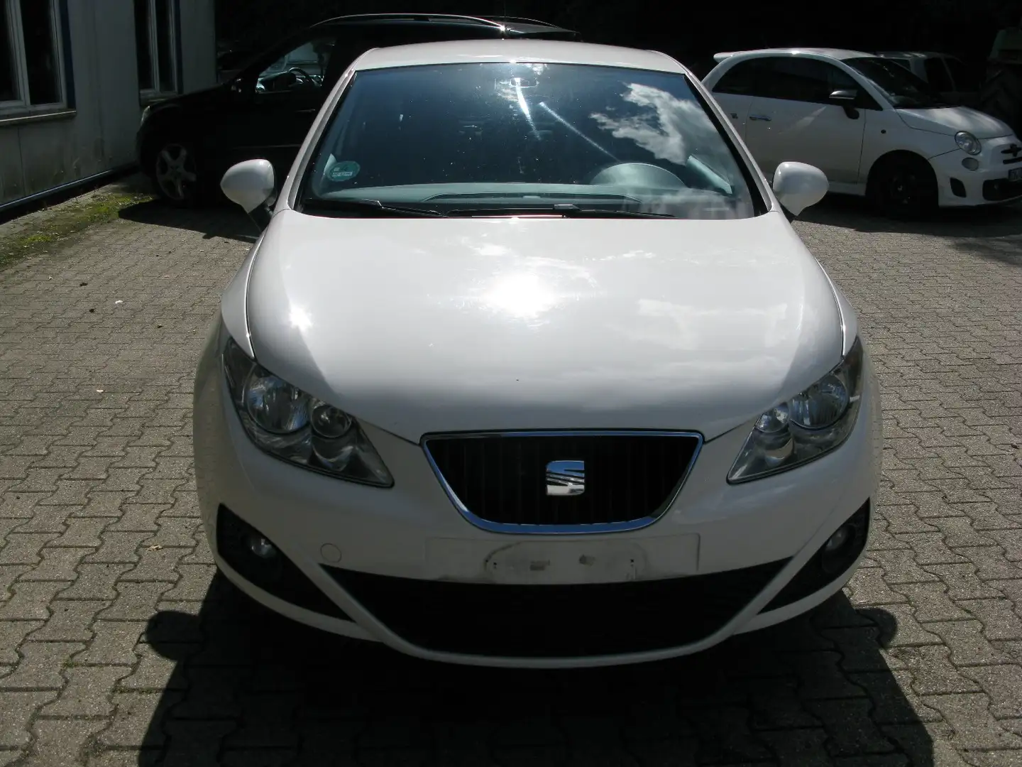 SEAT Ibiza Sport Blanc - 2