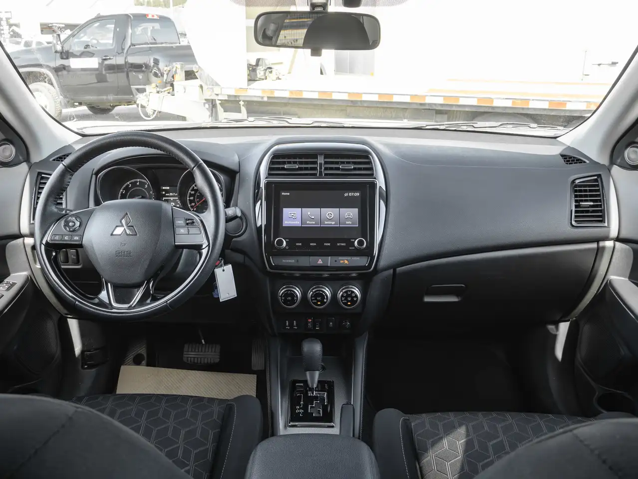 Mitsubishi RVR снимка Mitsubishi RVR
