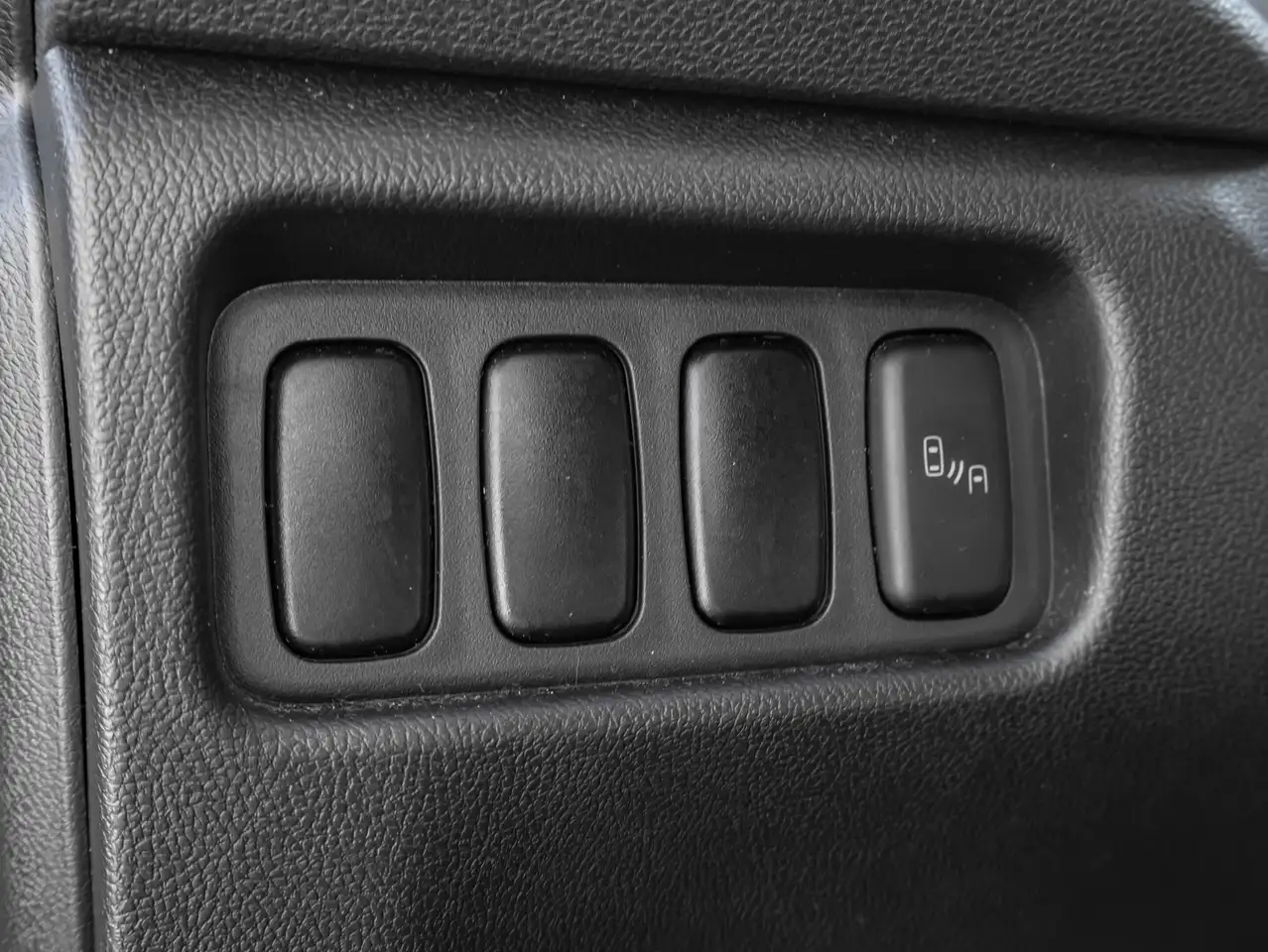 Mitsubishi RVR снимка Mitsubishi RVR