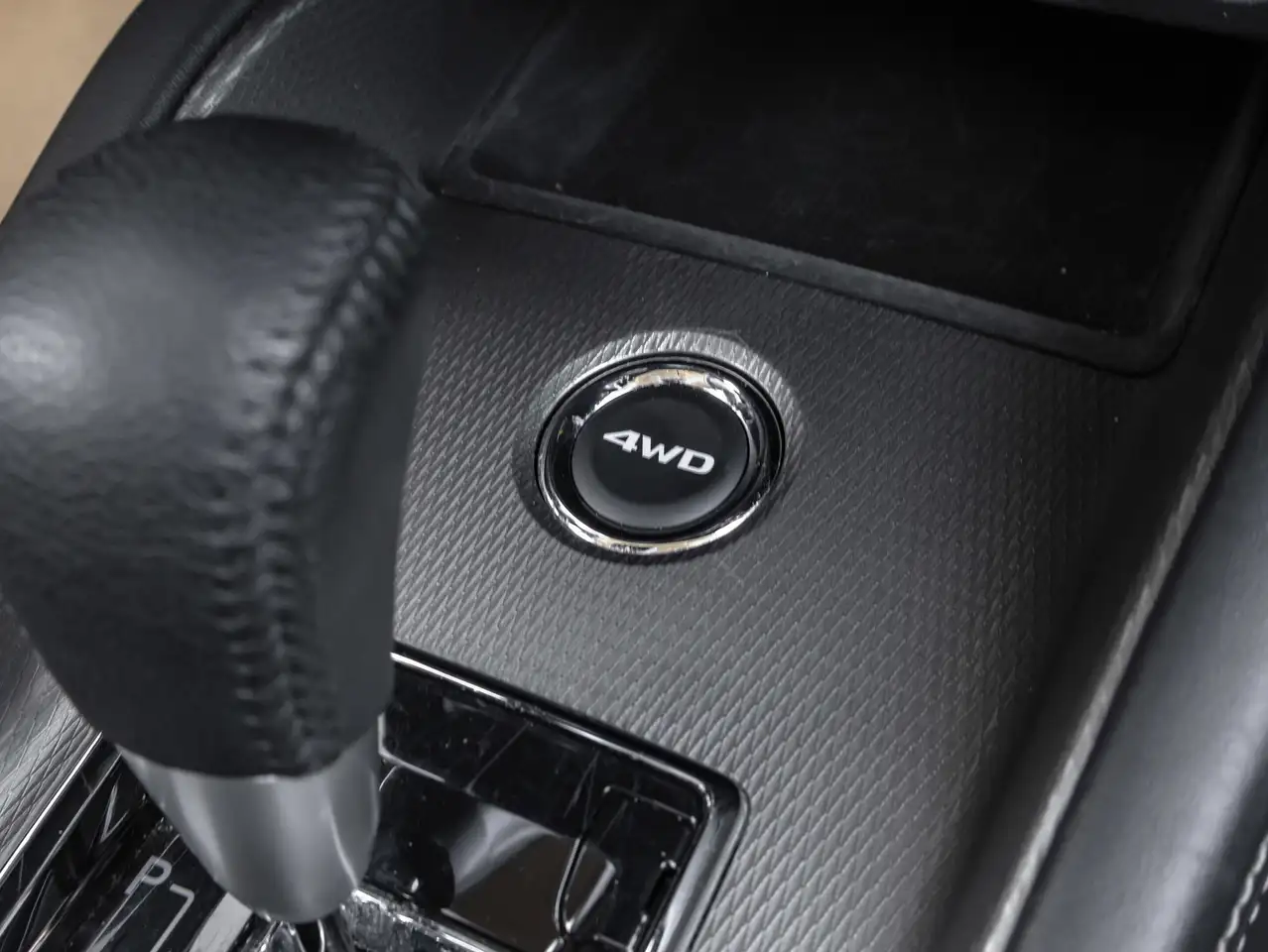 Mitsubishi RVR снимка Mitsubishi RVR