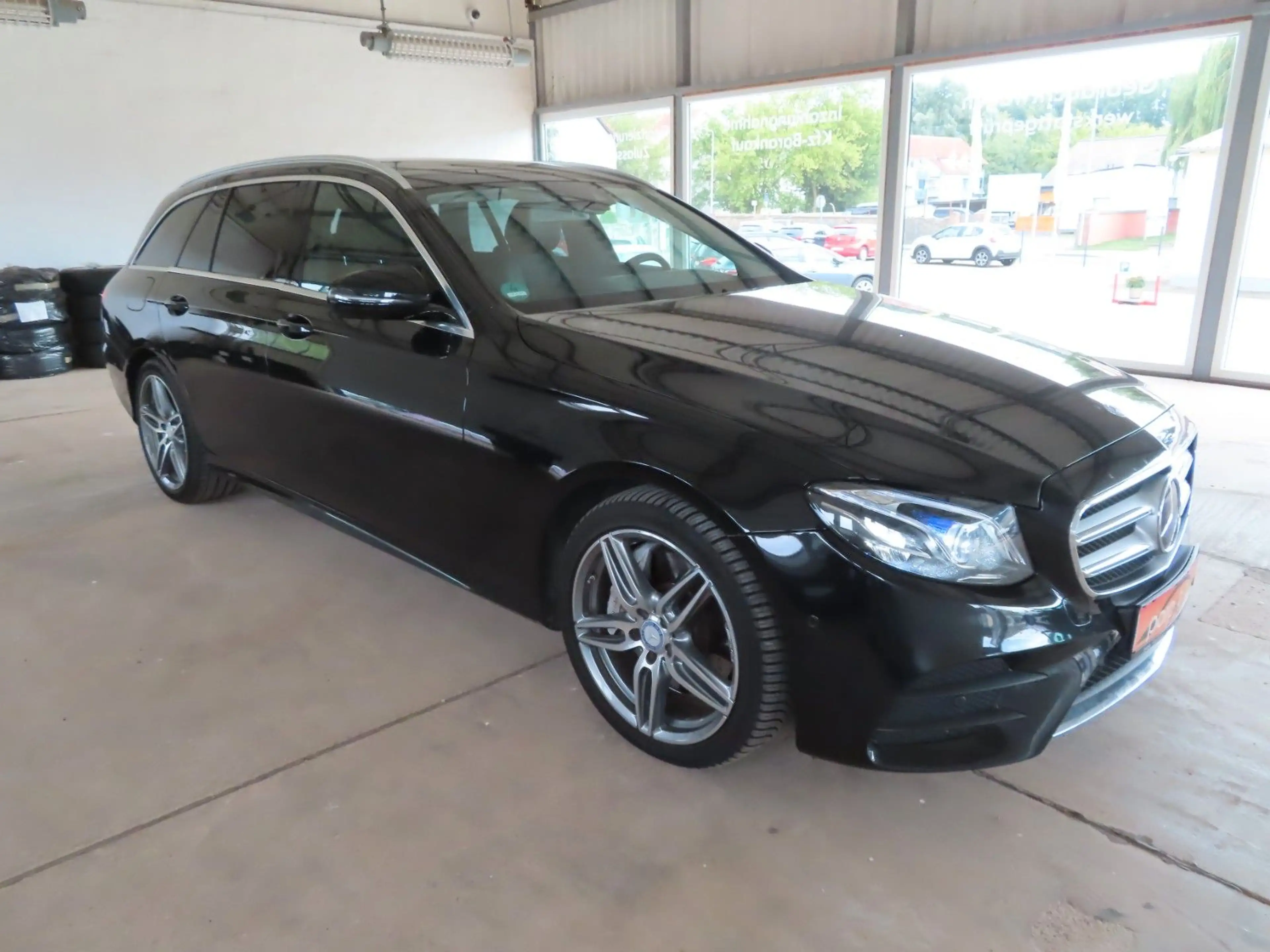 Mercedes-Benz E 350 T-Modell E 350 d — photo 3
