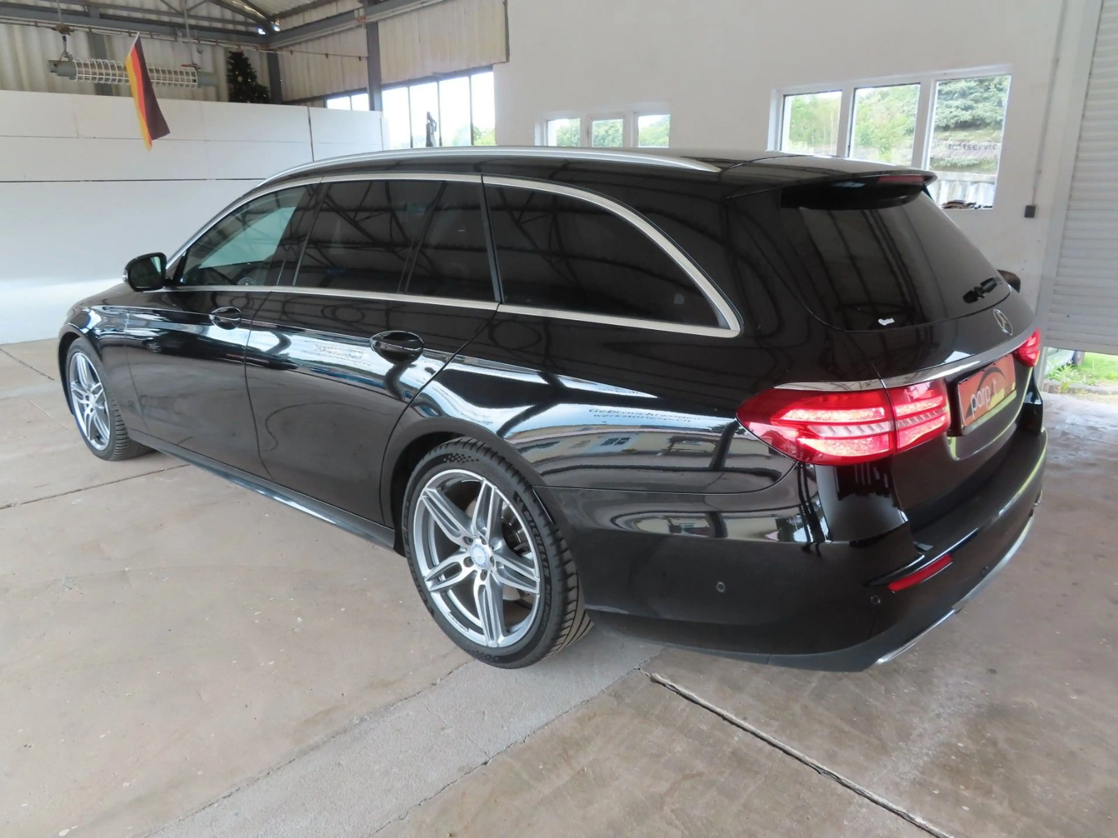Mercedes-Benz E 350 T-Modell E 350 d — photo 6