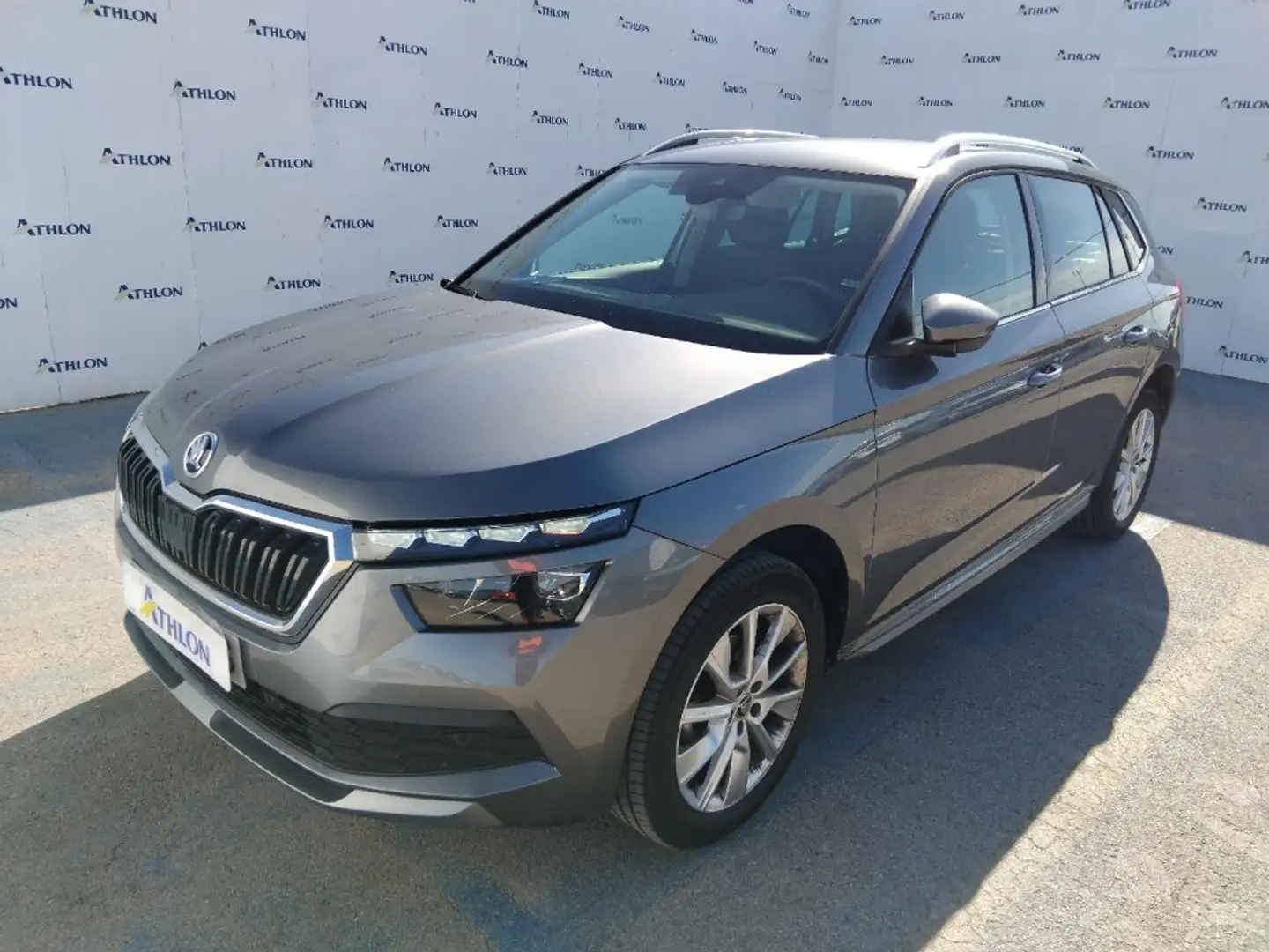 Skoda Kamiq 1.5 TSI Style DSG Gris - 1