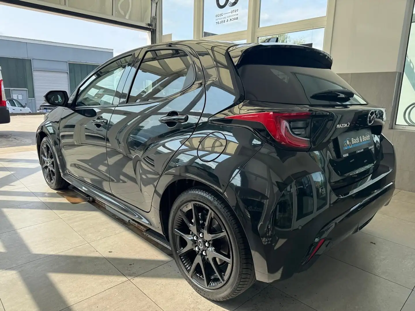 Mazda 2 Hybrid Homura 1.5i VOLL LED+KAMERA+SITZHZG+EPH Schwarz - 2