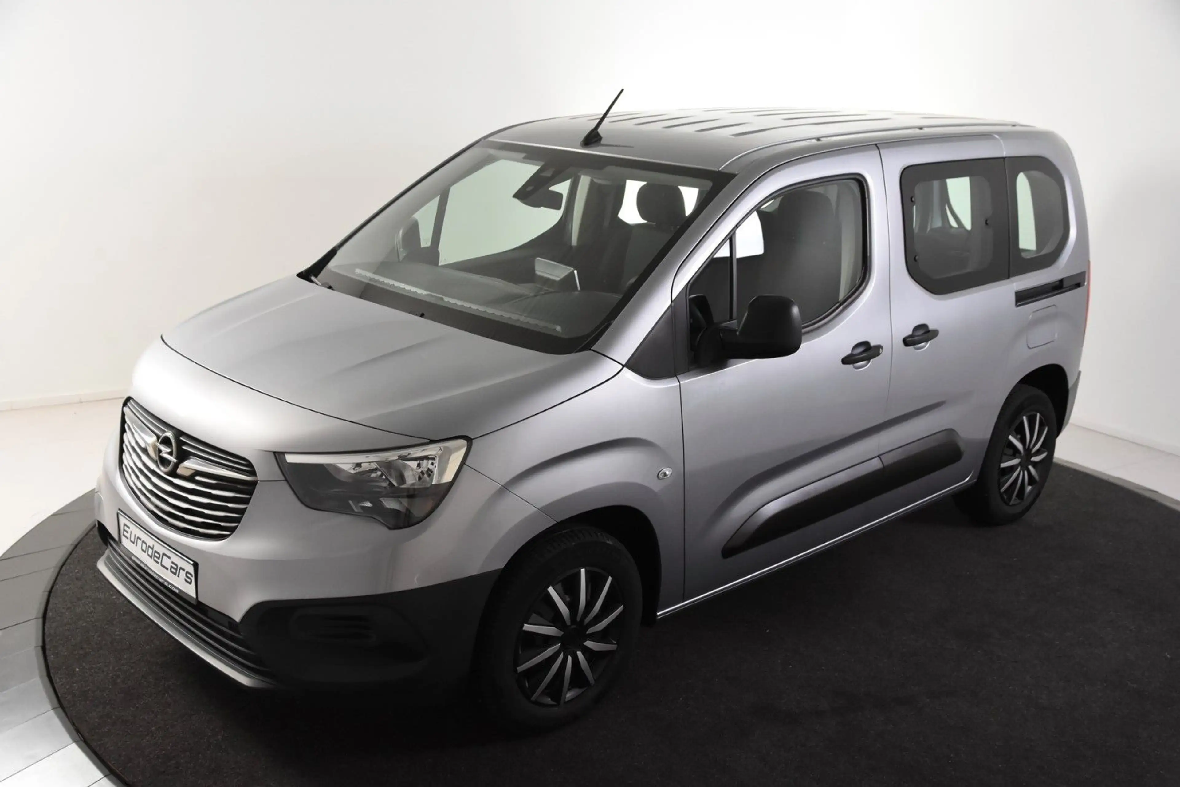 Opel Combo Life 1.2 Turbo *1.Hand*Navi*AHK*Carplay* — photo 4