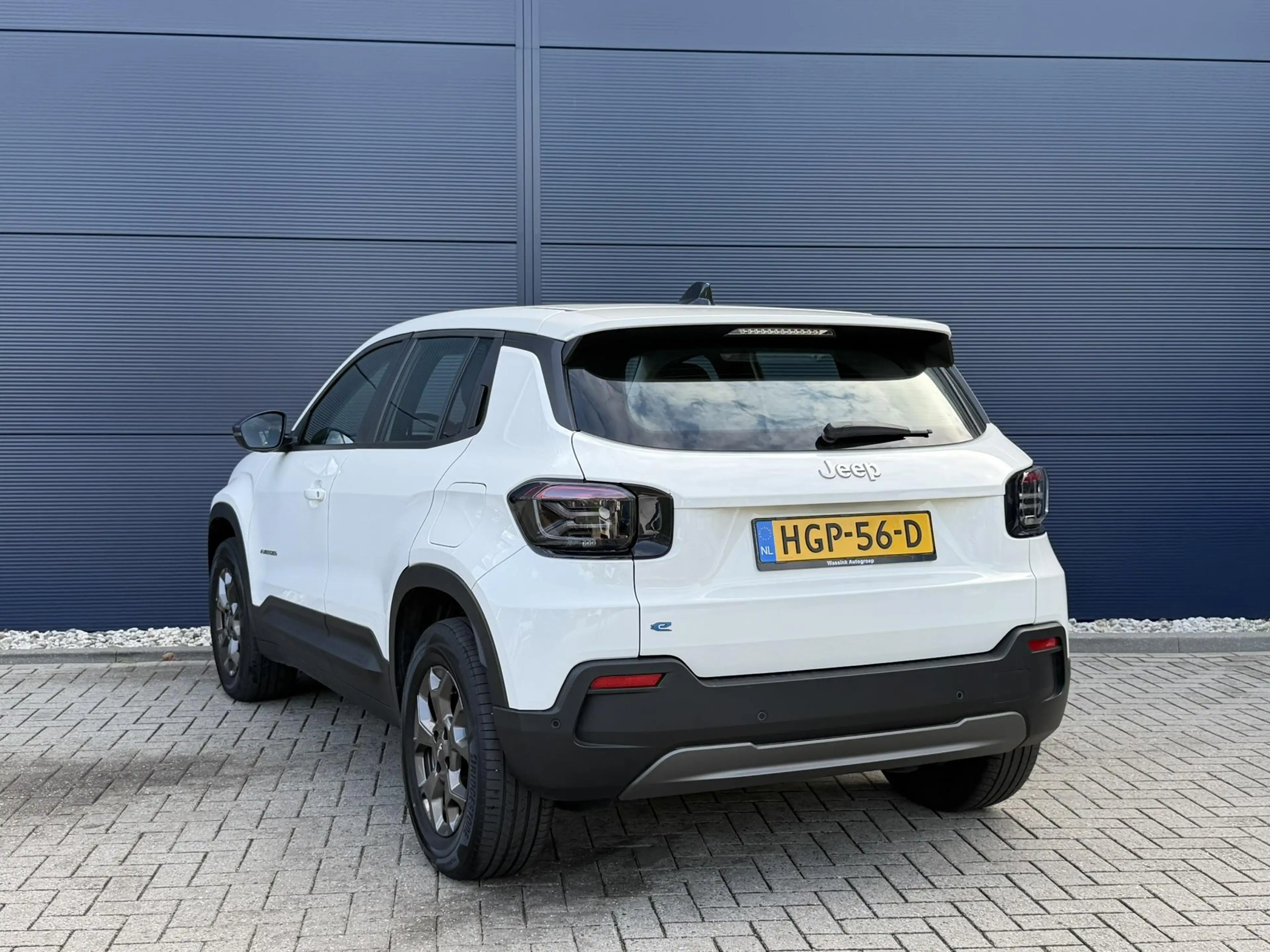 Jeep Avenger Longitude 54 kWh SOH 97,3% | Apple Carplay/Androi — photo 4