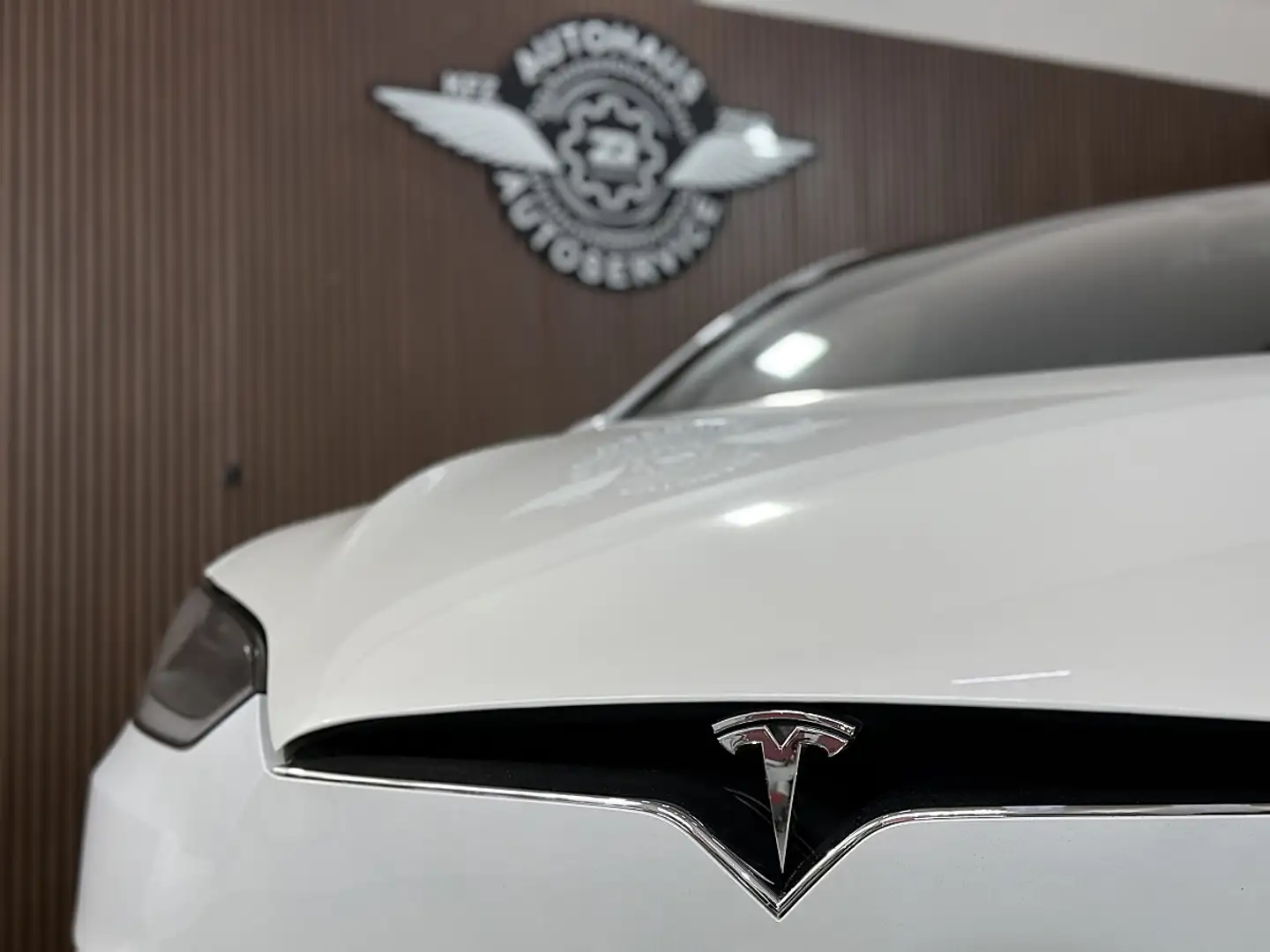 Tesla Model X P90D Performance Weiß - 2