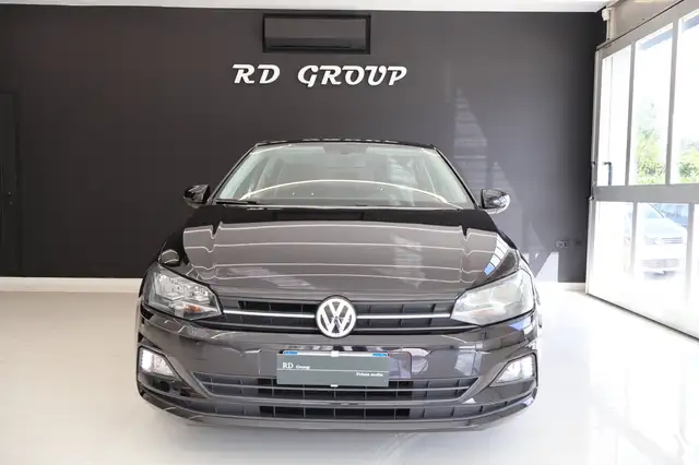 Volkswagen Polo view 2