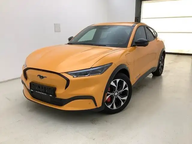 Ford Mustang Mach-E 256 Mustang Mach-E Extended Range RWD Premium