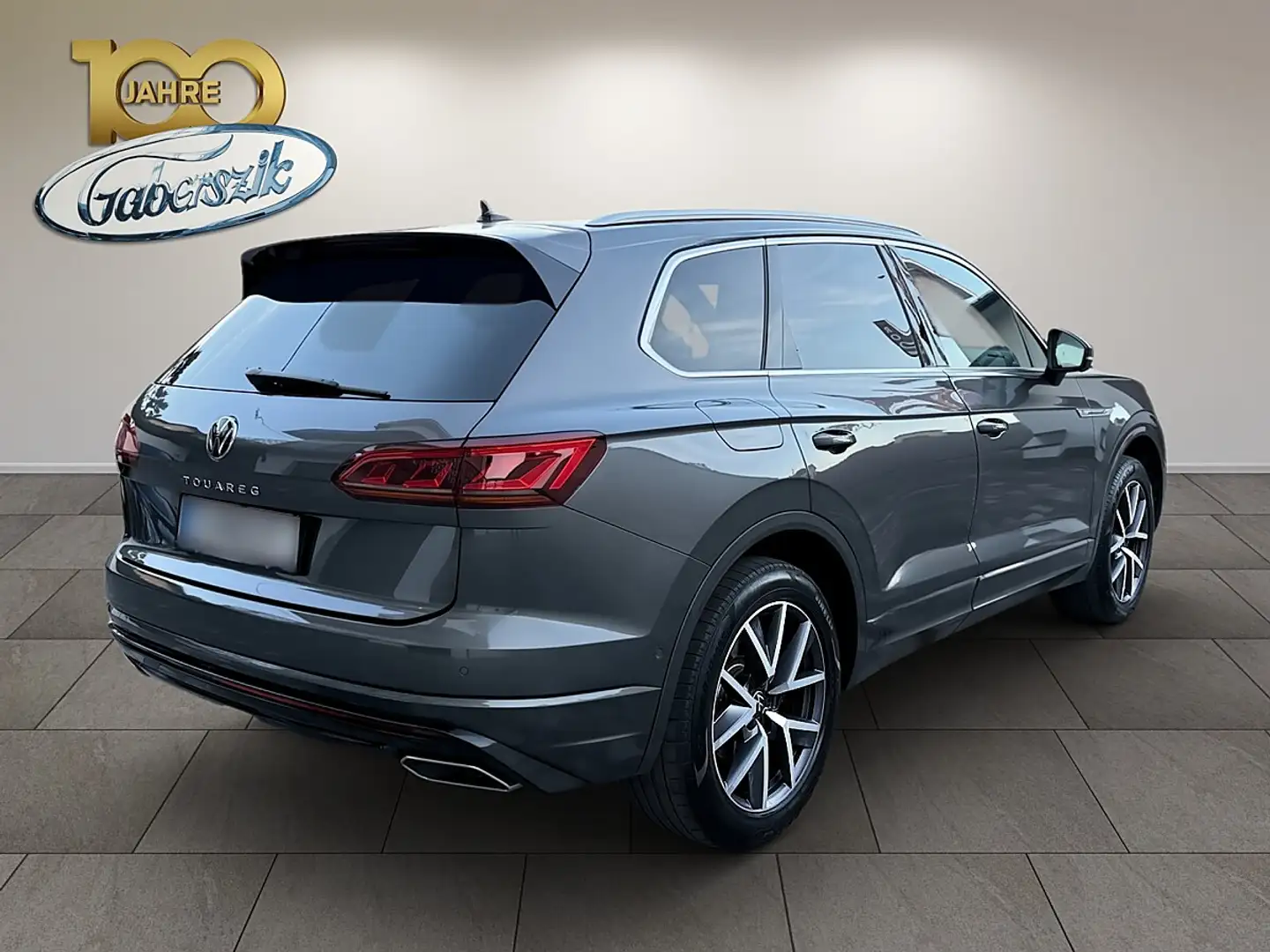 Volkswagen Touareg 4 Motion V6 TDI SCR R-Line Automatik *€24.000,-... Grau - 2