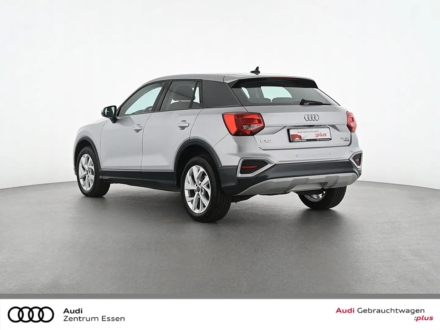 Audi Q2 35 TDI quattro Advanced S-TRONIC LED NAV SHZ RÜF Silber - 2