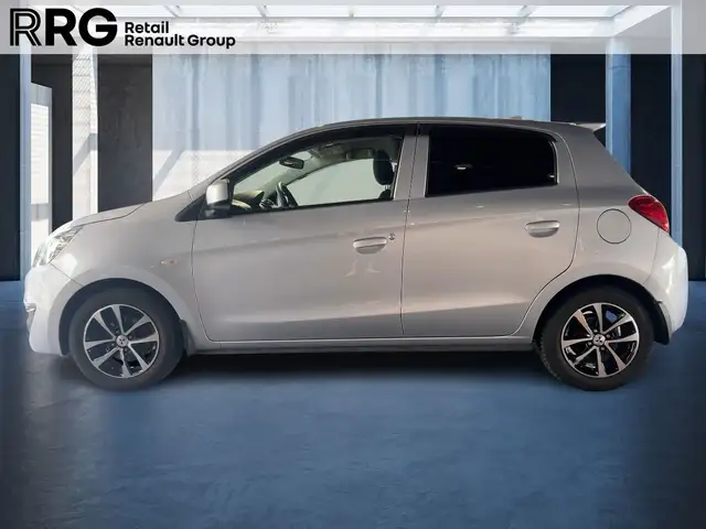Mitsubishi Space Star view 2