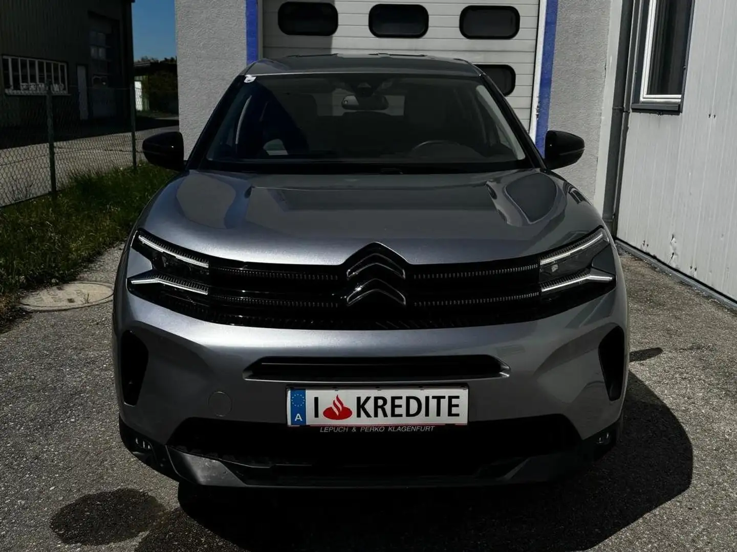Citroen C5 Aircross BlueHDI 130 S&S EAT8 Feel Pack Silber - 2