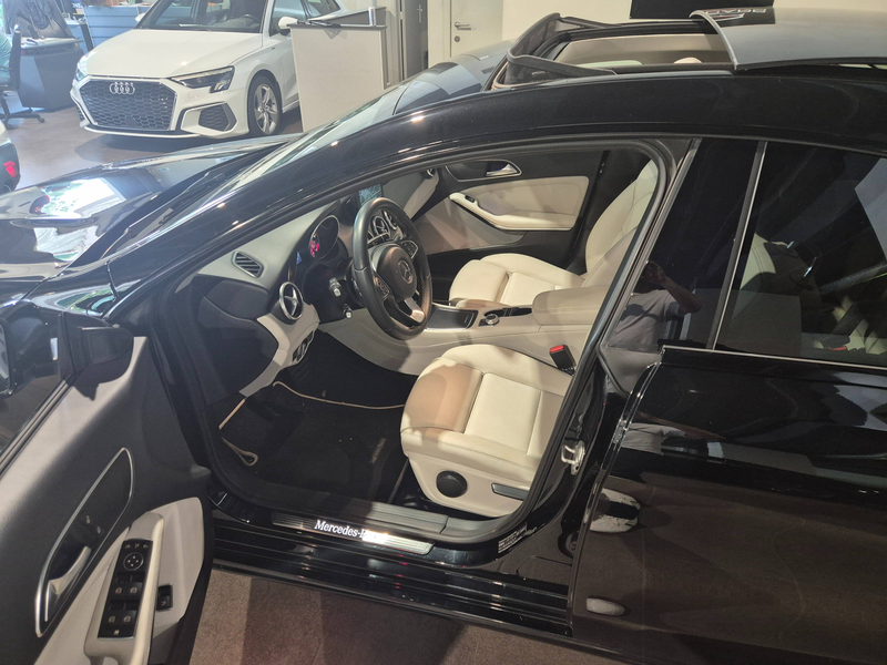 Mercedes-Benz CLA 180 CLA 180 — photo 7