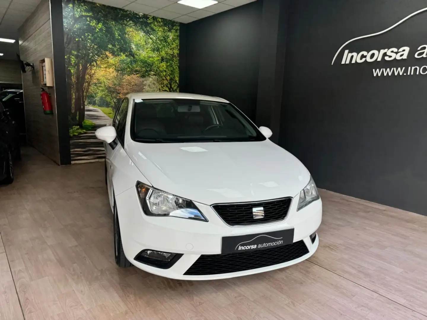 SEAT Ibiza SC 1.6TDI CR Style 90 Blanco - 2