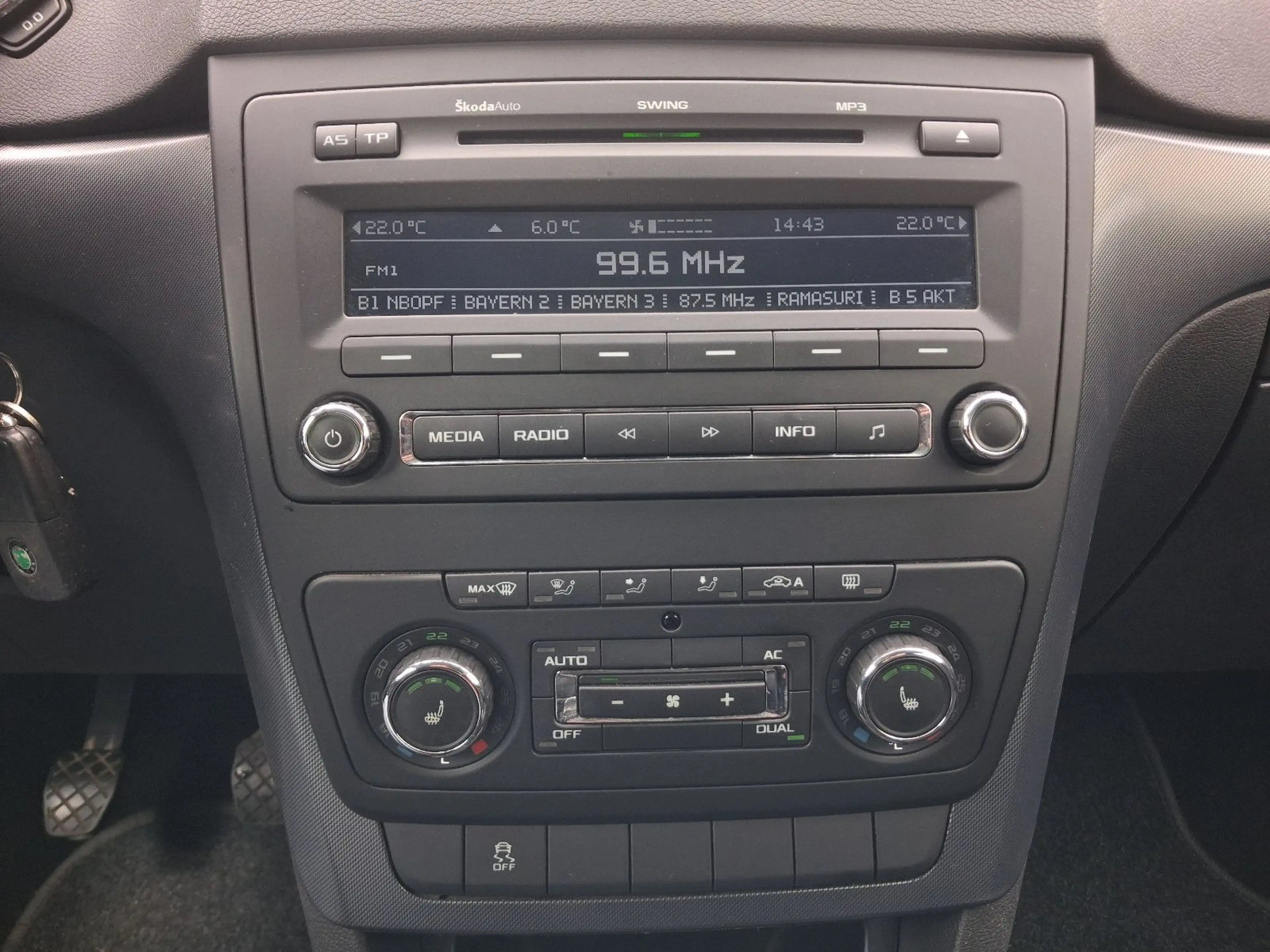 Skoda Yeti 1.4 TSI Ambition PDC+SITZHZ+KLIMA+1.HAND — photo 12