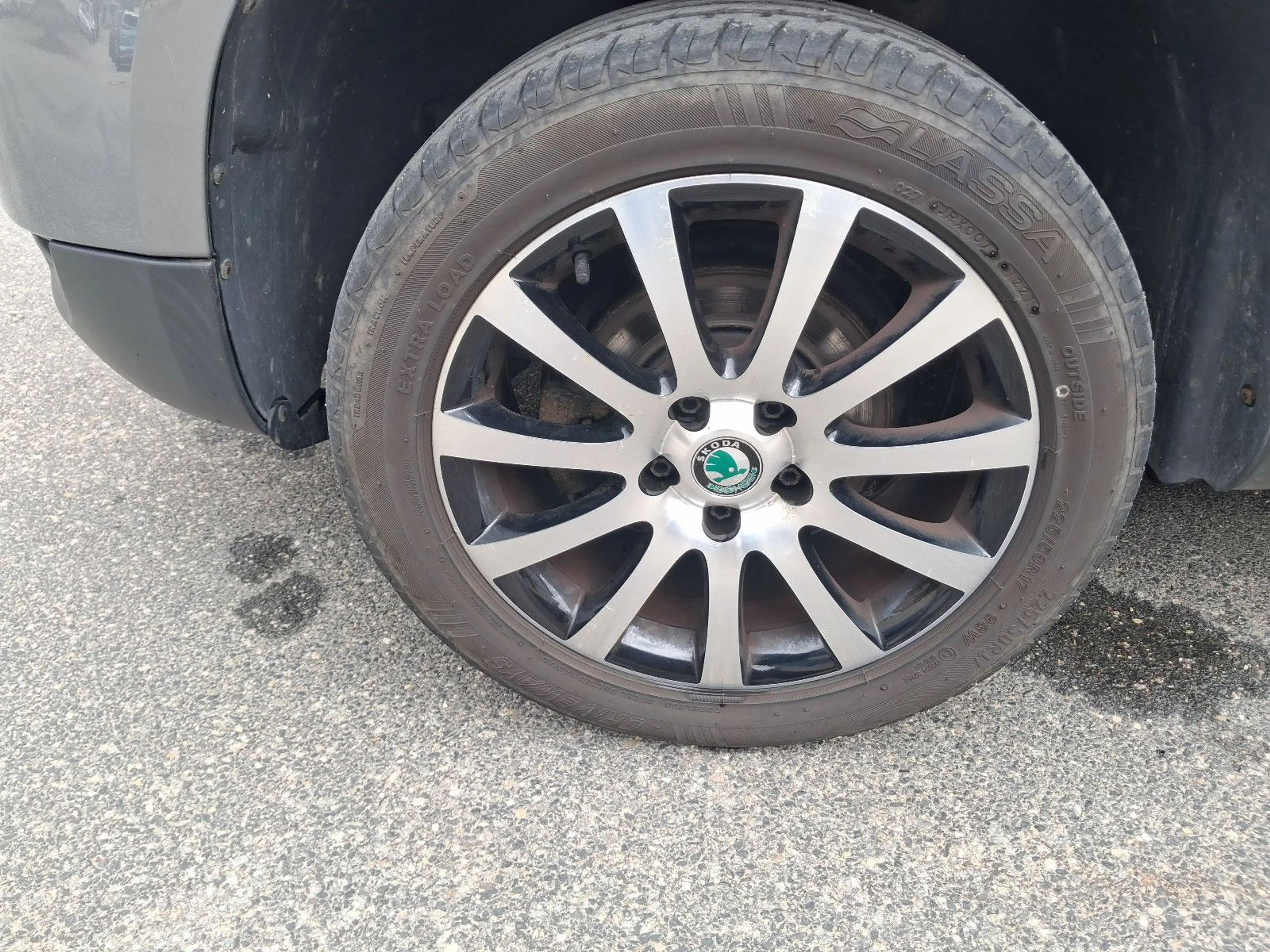 Skoda Yeti 1.4 TSI Ambition PDC+SITZHZ+KLIMA+1.HAND — photo 23
