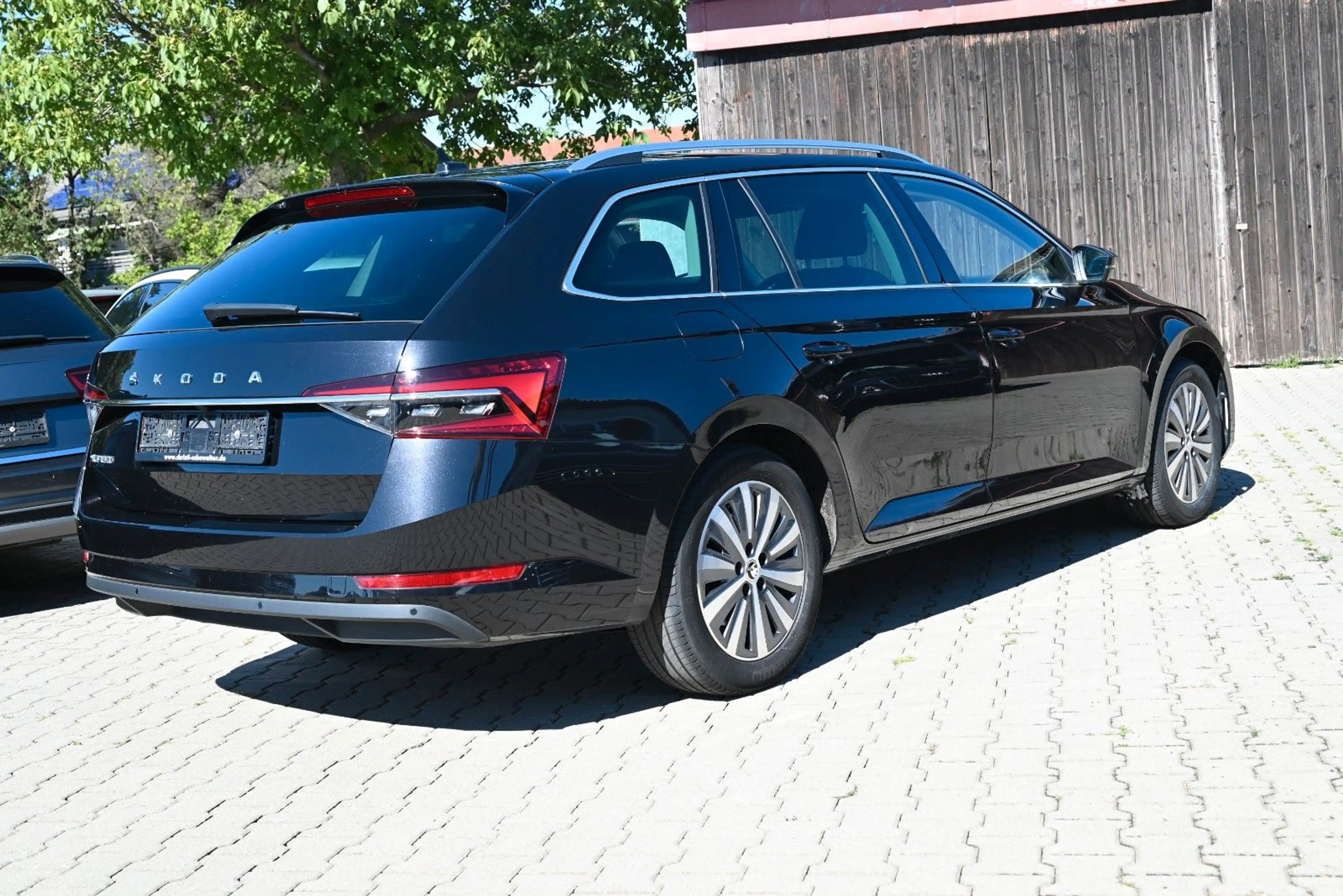 Skoda Superb Combi Style/Matrix/Virtual/ACC — photo 3