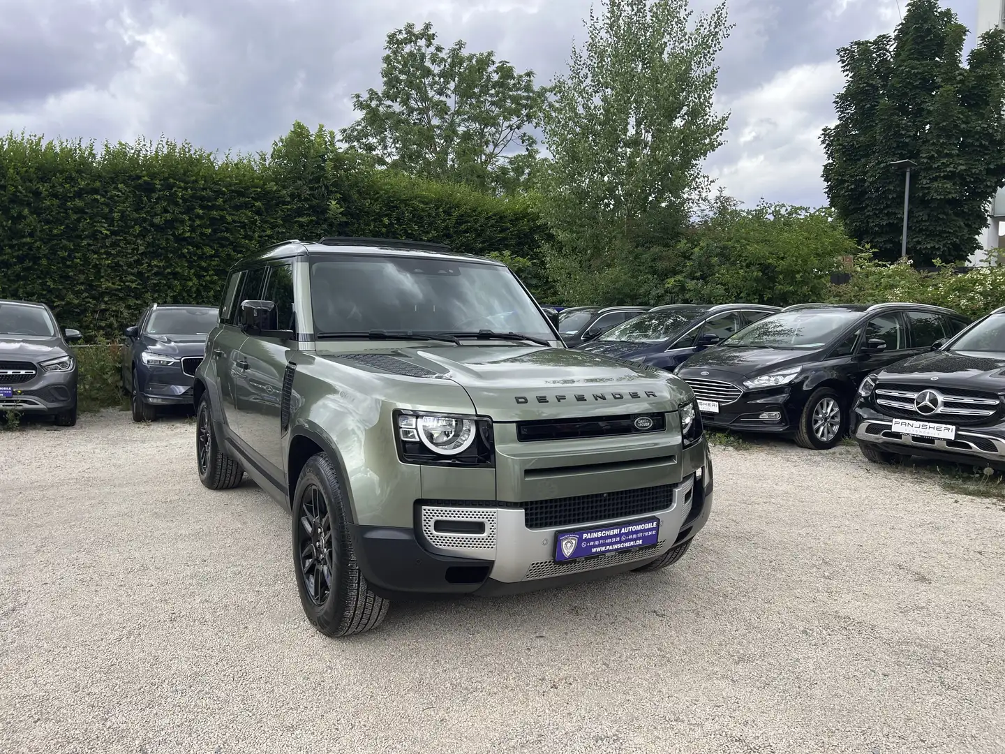 Land Rover Defender D240 S AHK+360°+PANO-SD+LEDER+ACC+LUFTFEDERUNG Verde - 1
