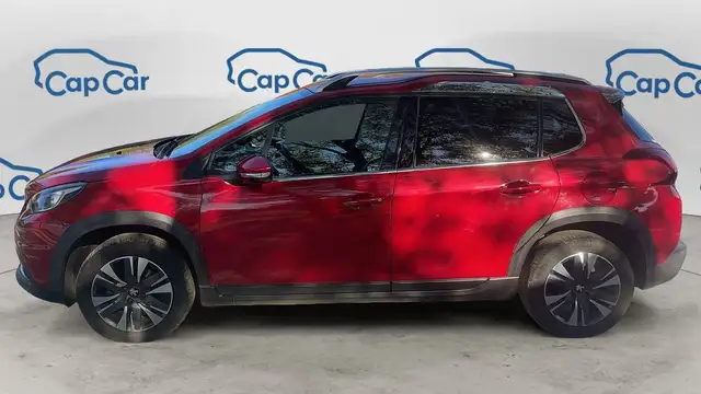 Peugeot 2008 view 2