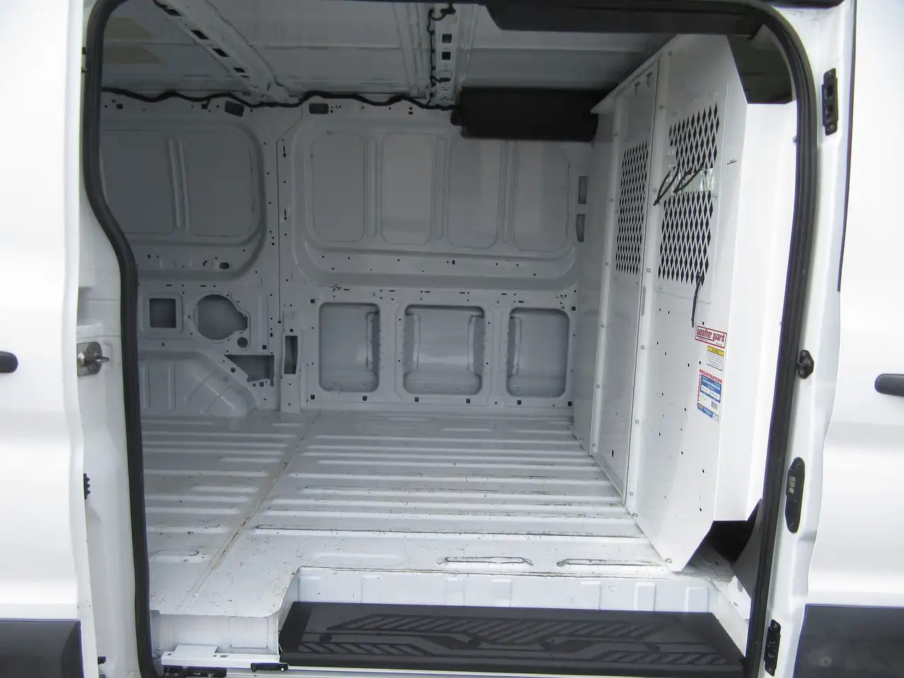 Ford Transit снимка Ford Transit
