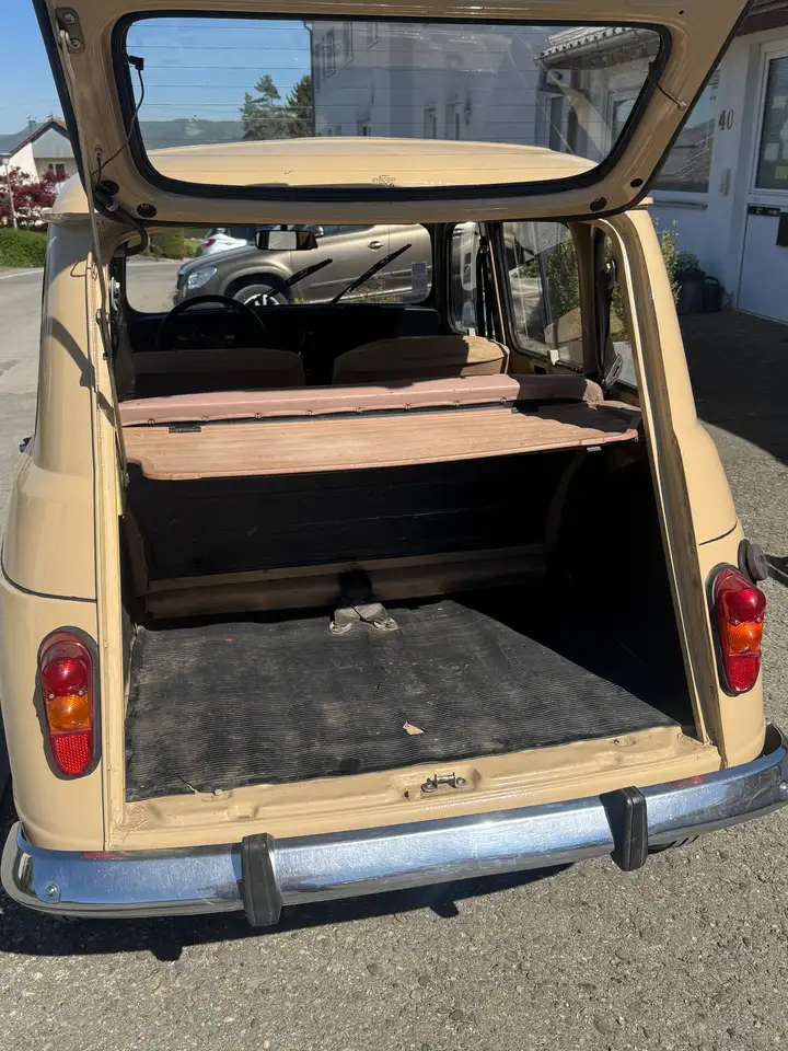 Renault R 4 Sinpar 4x4, foto 5