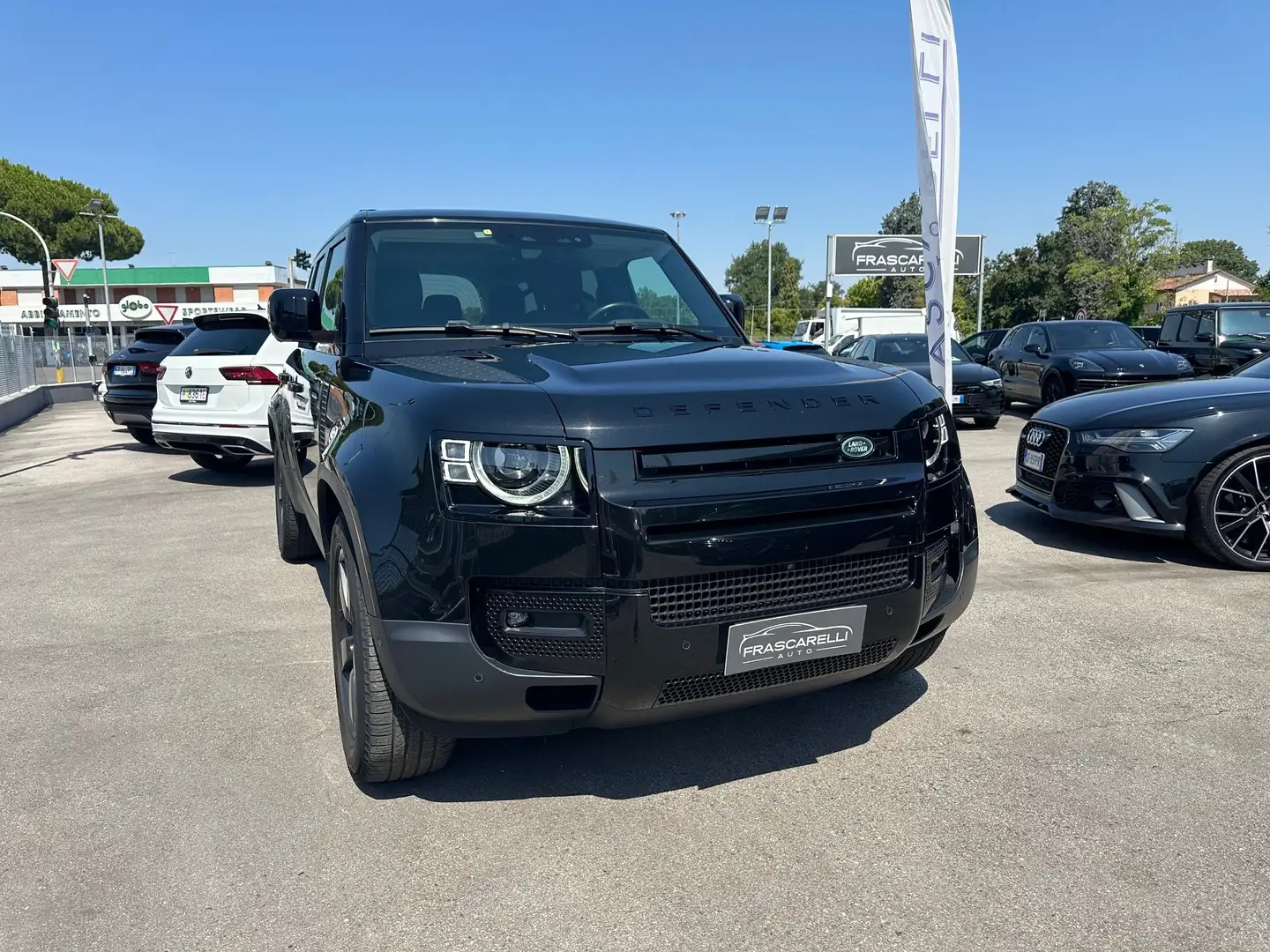 Land Rover Defender 110 3.0d  SE awd 200cv/AUTOCARRO 5P/+IVA/FULL!!!! Schwarz - 1