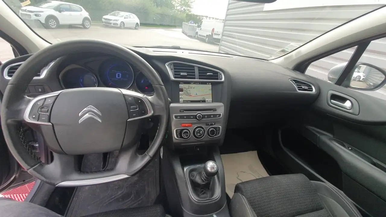 Citroen C4 Berline — photo 22