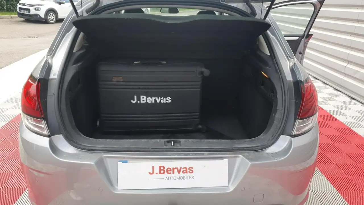 Citroen C4 Berline — photo 17