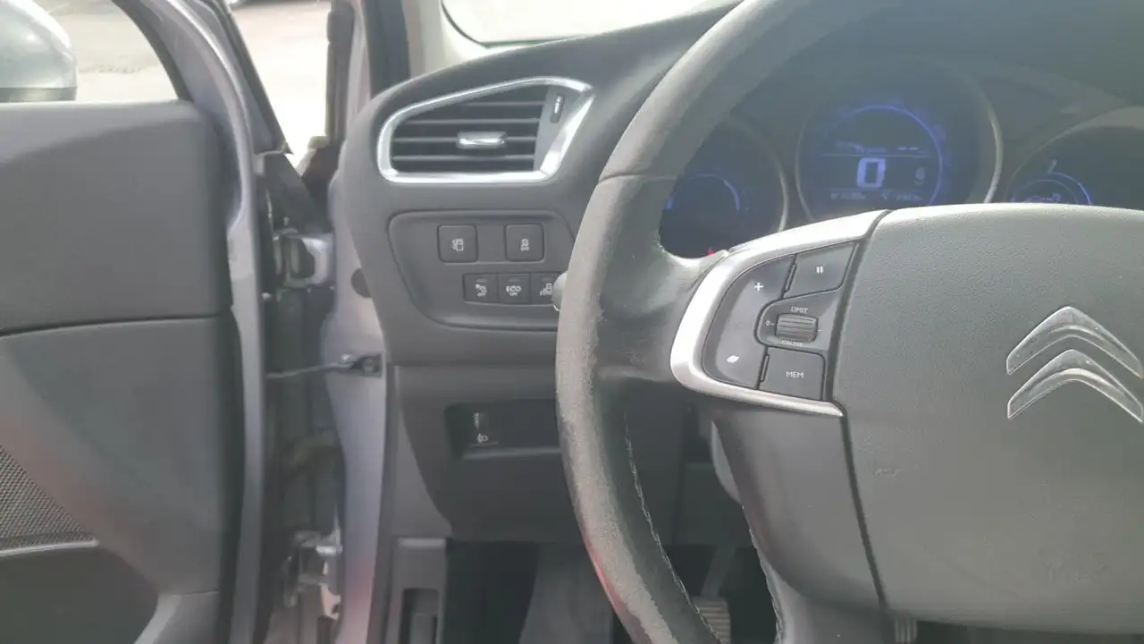 Citroen C4 Berline — photo 23