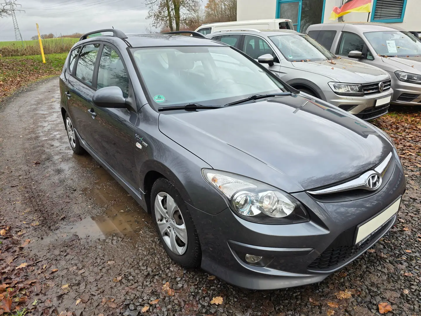 Hyundai i30 i30cw 1.6 CRDi blue drive, Blau - 2
