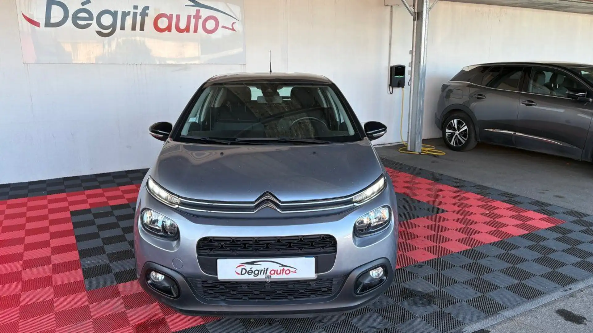 Citroen C3 82 SetS BVM5 Feel Blanc - 2