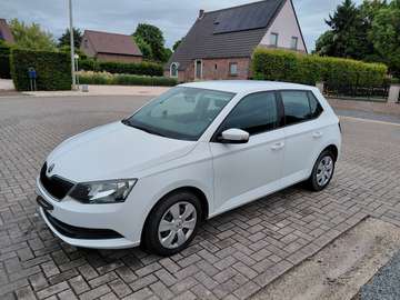 Fabia 1.0i Active