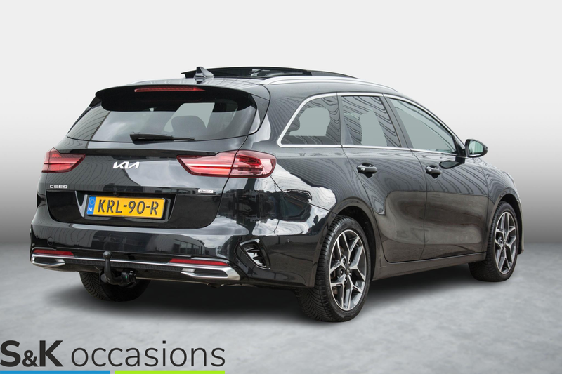 Kia Ceed SW / cee'd SW Sportswagon 1.6 GDI PHEV ExecutiveLine Trekhaak — photo 28