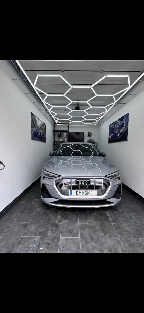 Audi e-tron 50 quattro 71kWh S-line Argent - 2