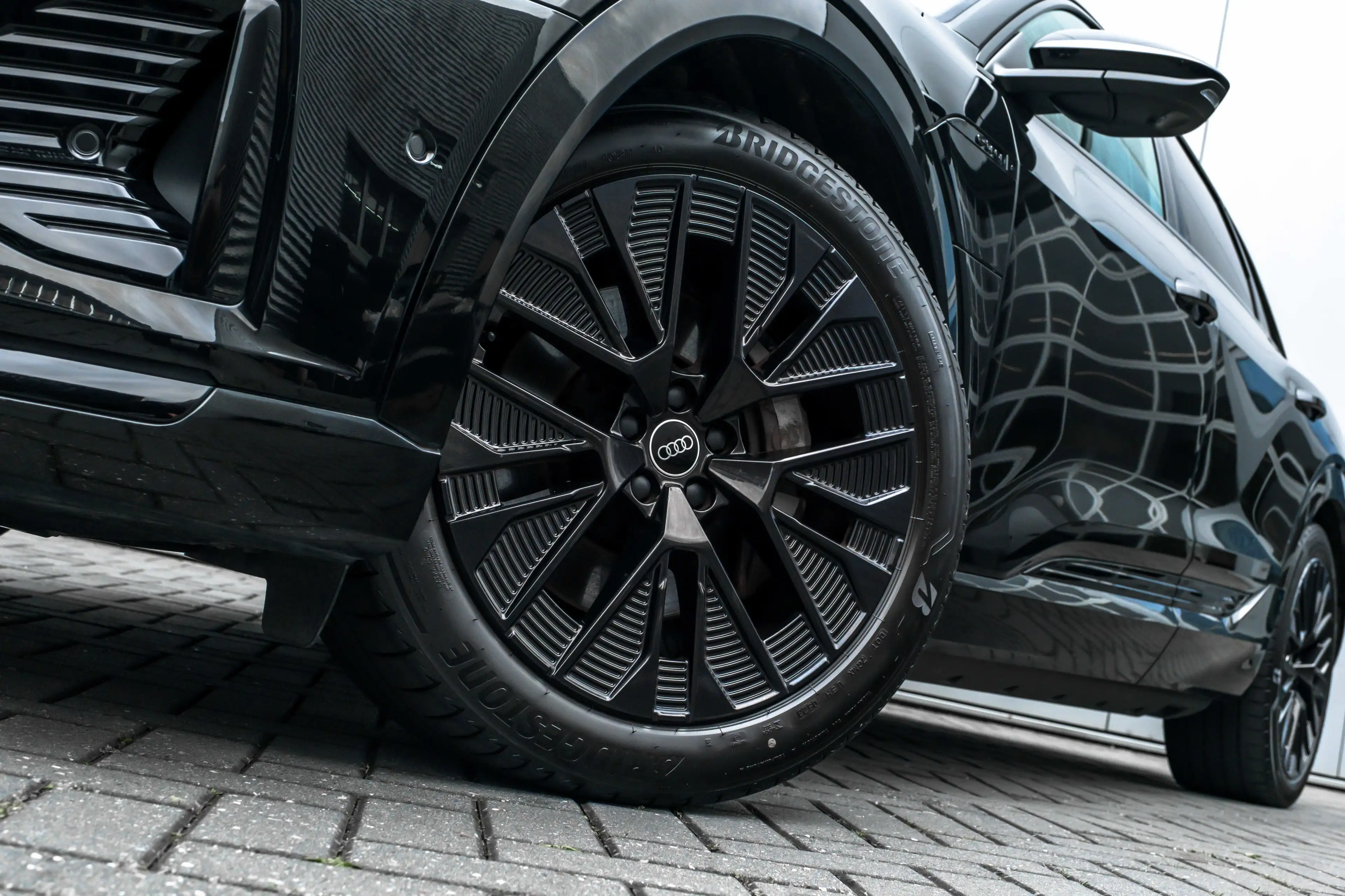Audi Q8 e-tron 55 quattro S Edition 115 kWh 408PK | Elek. stoelen — photo 7