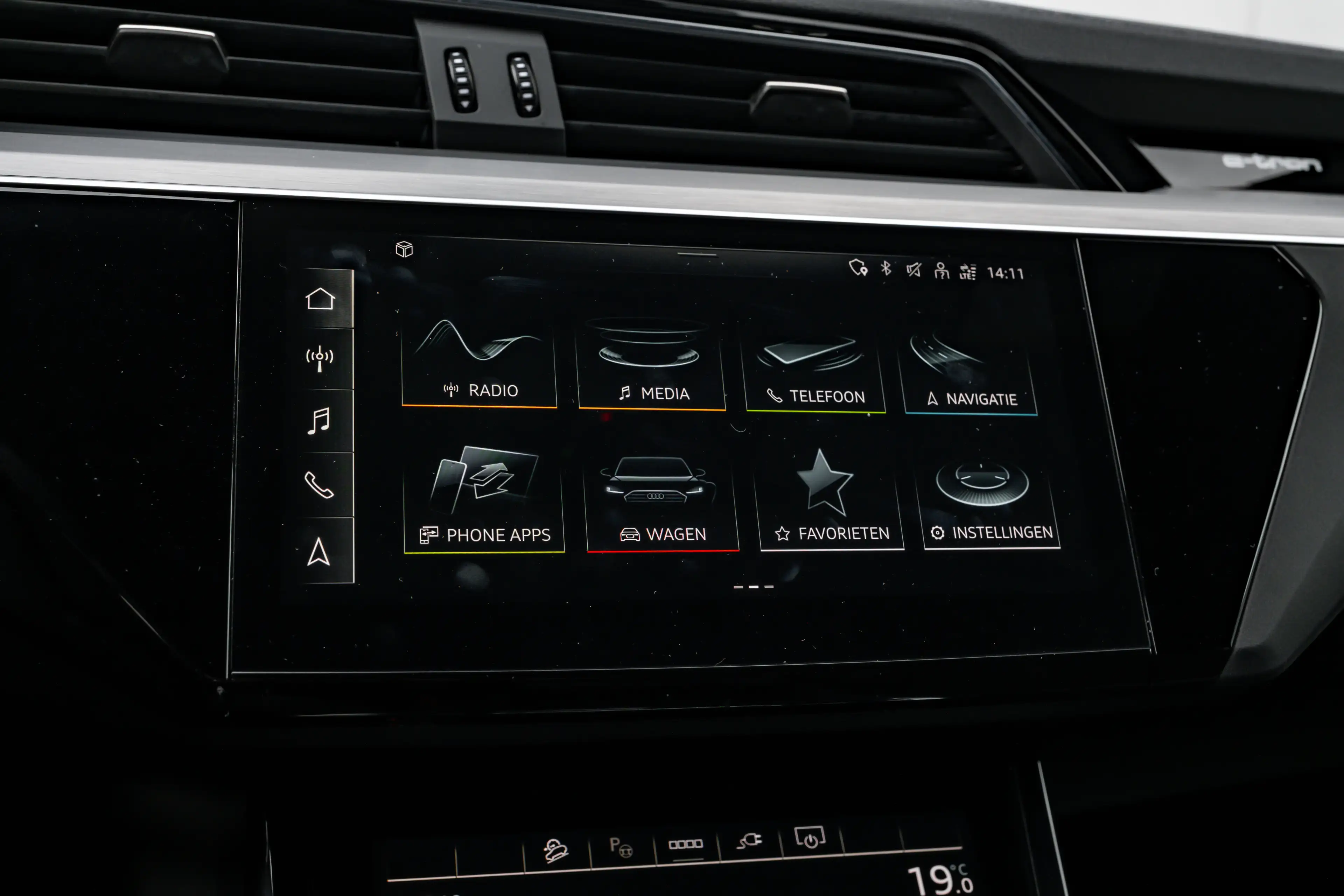 Audi Q8 e-tron 55 quattro S Edition 115 kWh 408PK | Elek. stoelen — photo 27