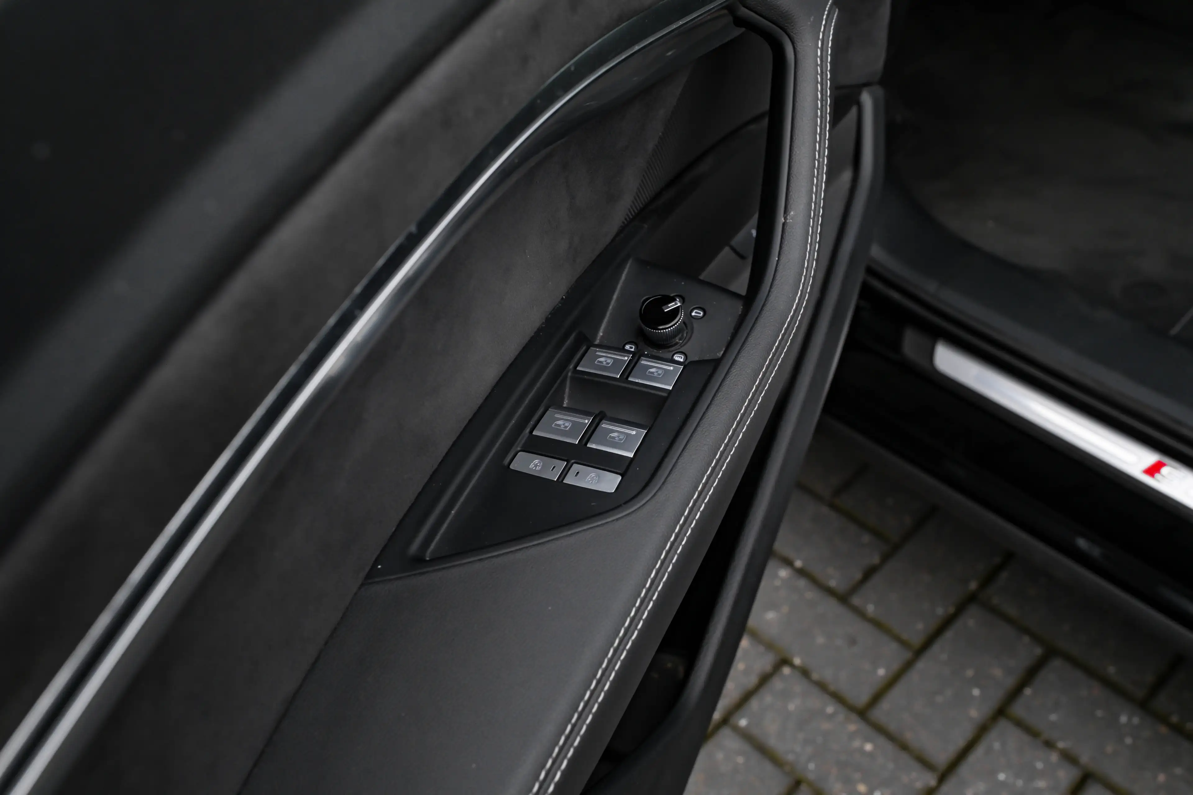 Audi Q8 e-tron 55 quattro S Edition 115 kWh 408PK | Elek. stoelen — photo 17