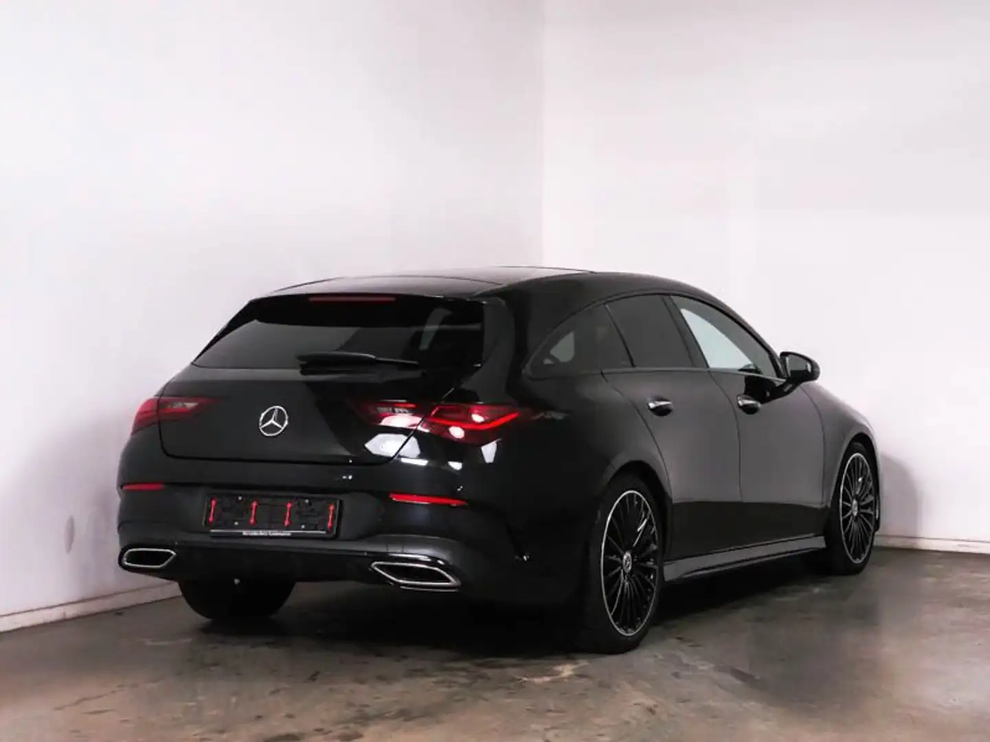 Mercedes-Benz CLA 200 200 d Automatic Shooting Brake AMG Line Premium Noir - 2