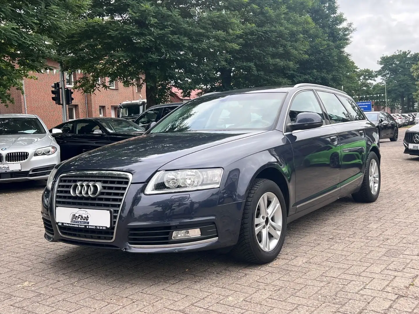 Audi A6 Avant 2.0 TFSI Blau - 2