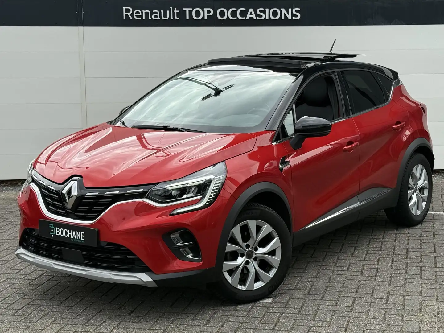 Renault Captur 1.3 TCe 130 Intens (Hoge instap) Automaat | Trekha Rood - 2