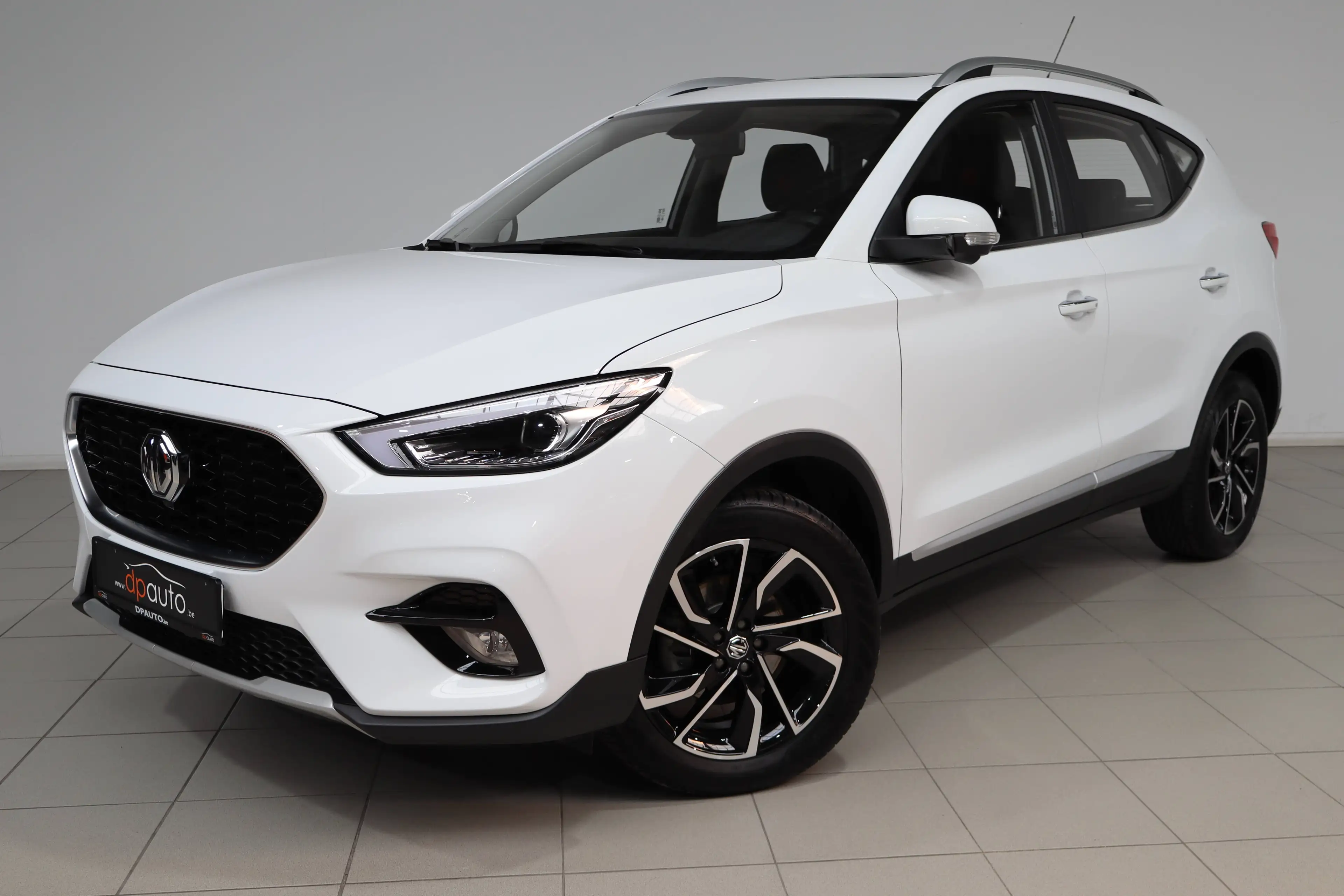 MG ZS ZS 1.0 T-GDi Luxury — photo 4