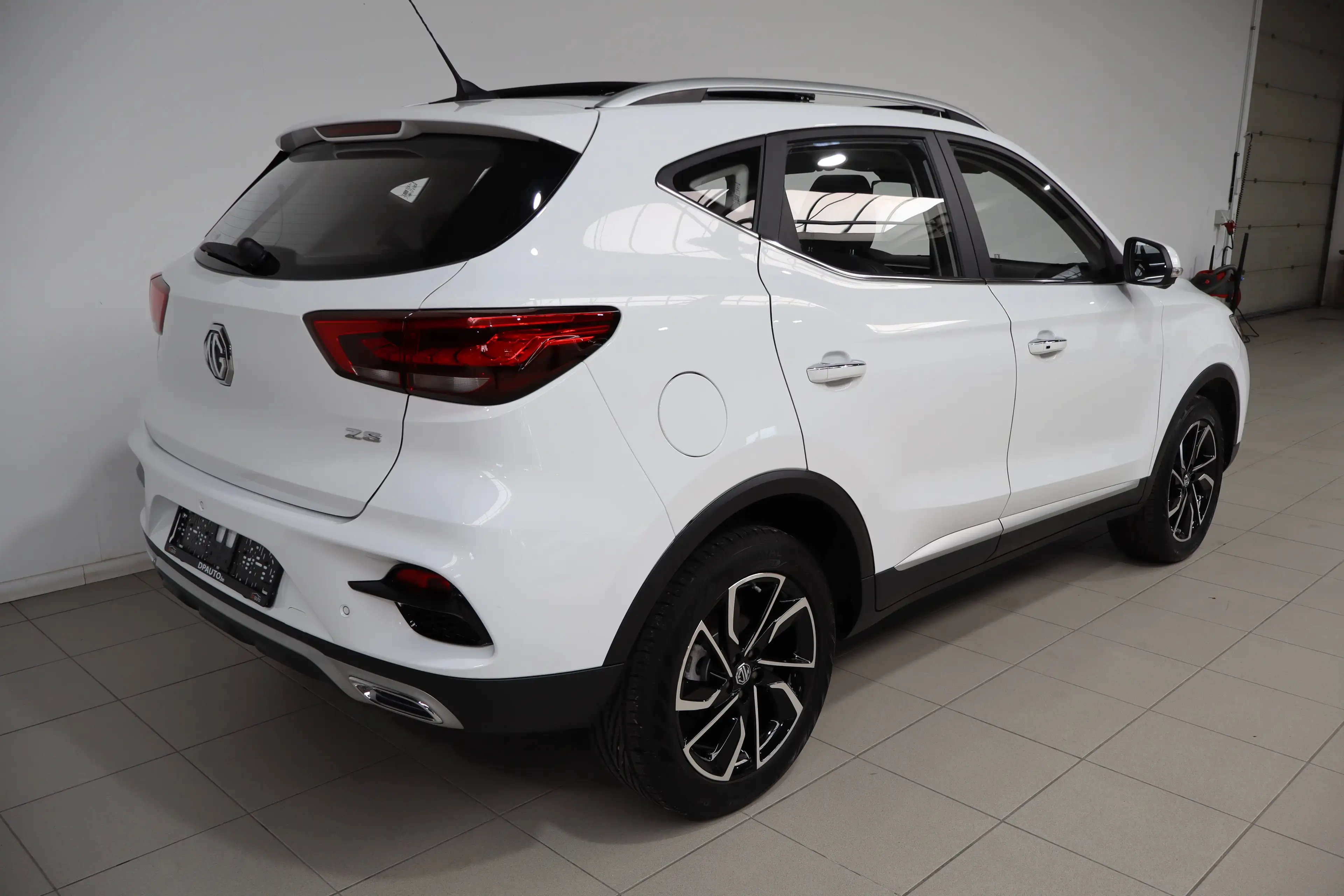 MG ZS ZS 1.0 T-GDi Luxury — photo 7