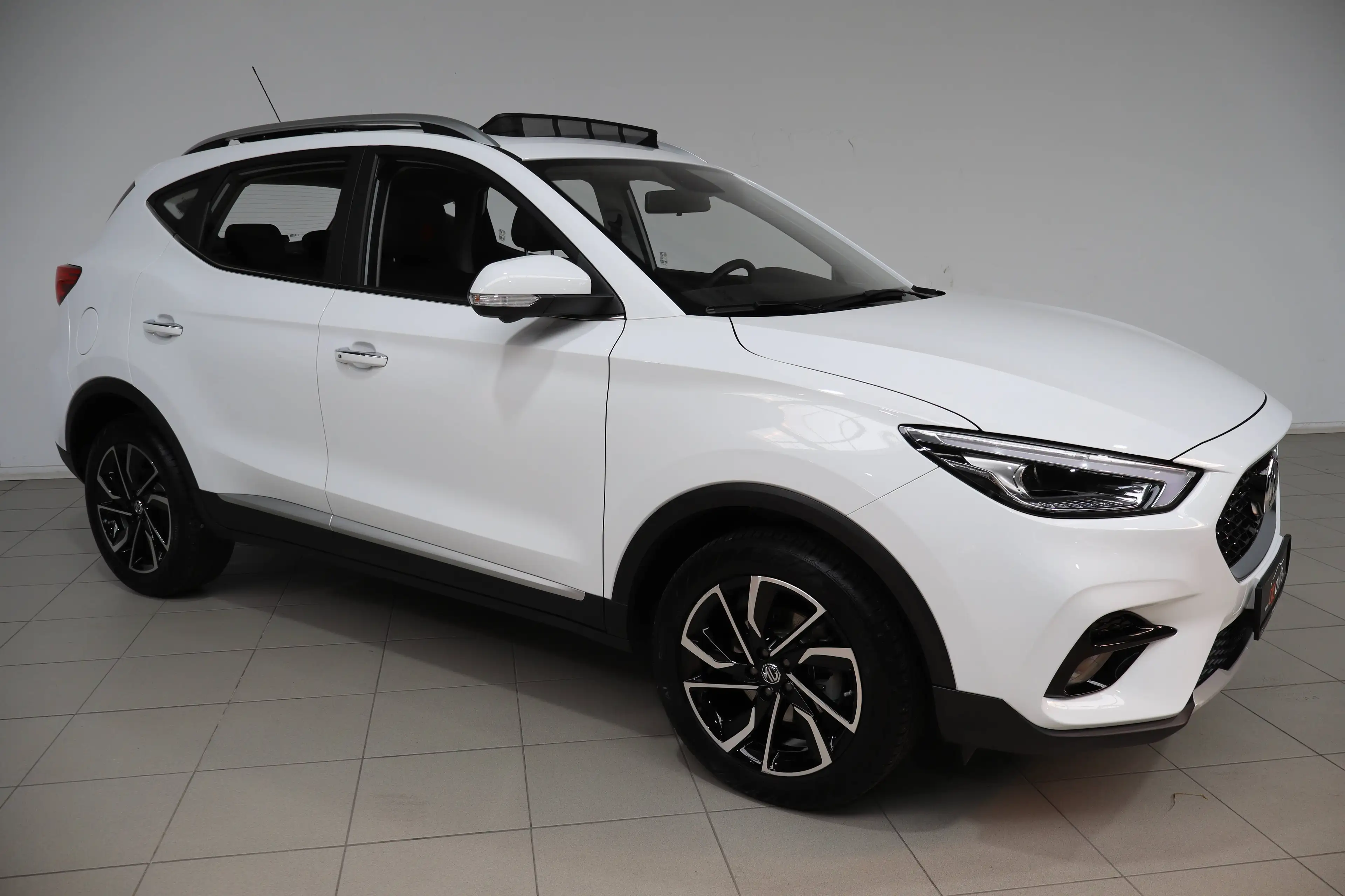 MG ZS ZS 1.0 T-GDi Luxury — photo 2
