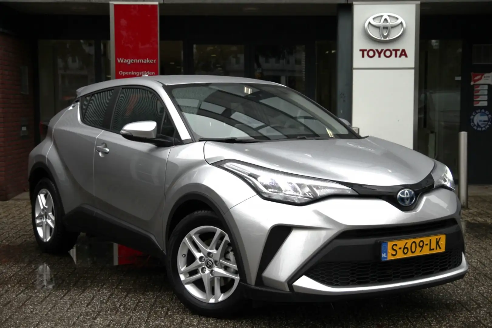 Toyota C-HR 1.8 Hybrid Active NLauto  LM Clima Apple/Android 1 Gris - 1